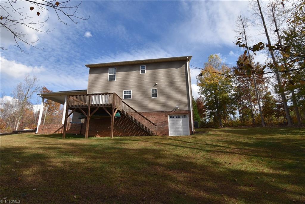 520 Cole Road Denton, NC 27239 - Photo 4 of 17