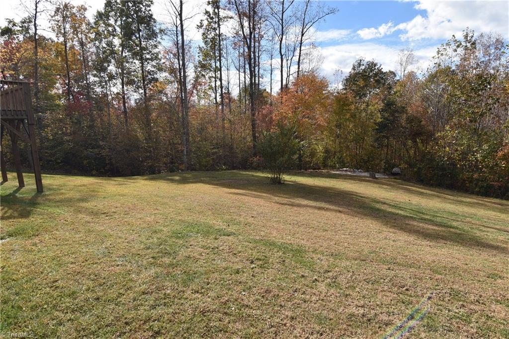 520 Cole Road Denton, NC 27239 - Photo 6 of 17