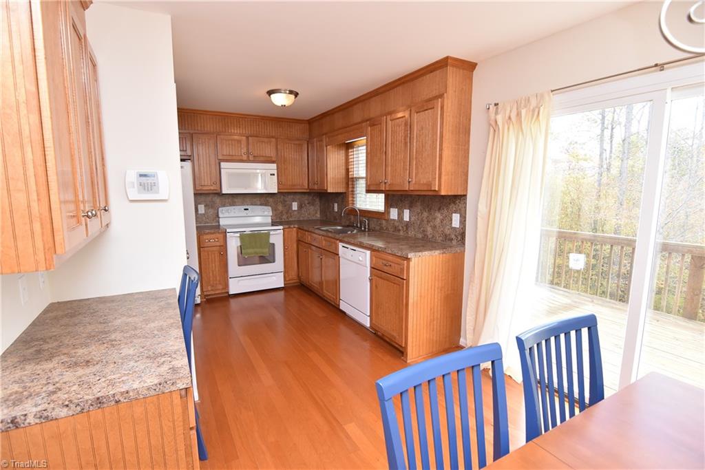 520 Cole Road Denton, NC 27239 - Photo 10 of 17