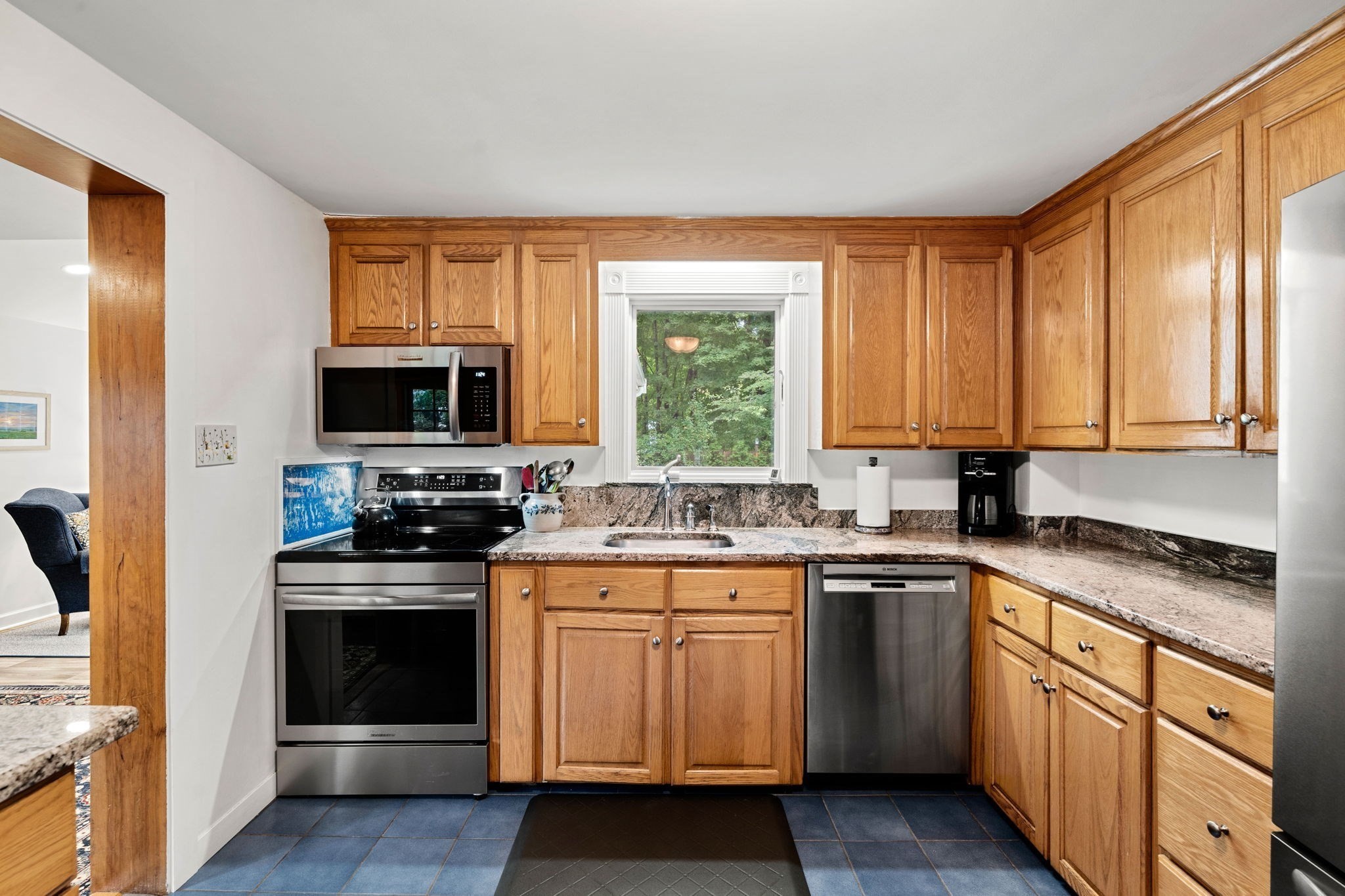 14 Ortins Road Hamilton, MA 01982 - Photo 10 of 42 Gallery Image 10
