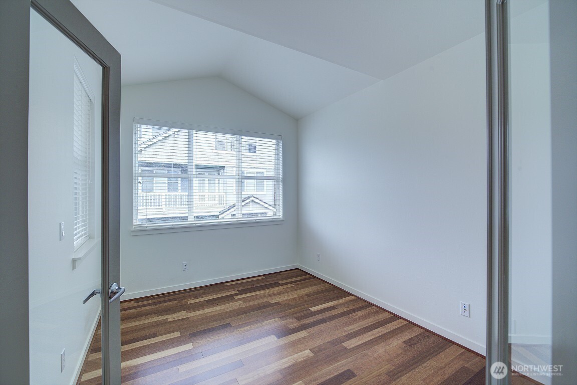 597 Alpine Ridge Place Northwest Issaquah, WA 98027 - Photo 13 of 39