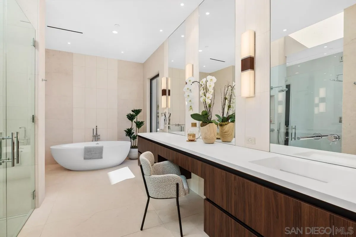 18490 Lago Vista Rancho Santa Fe, CA 92067 - Photo 18 of 28