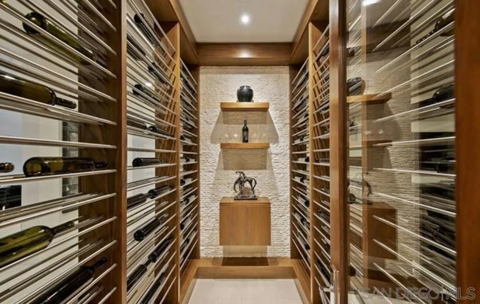 18490 Lago Vista Rancho Santa Fe, CA 92067 - Photo 23 of 28