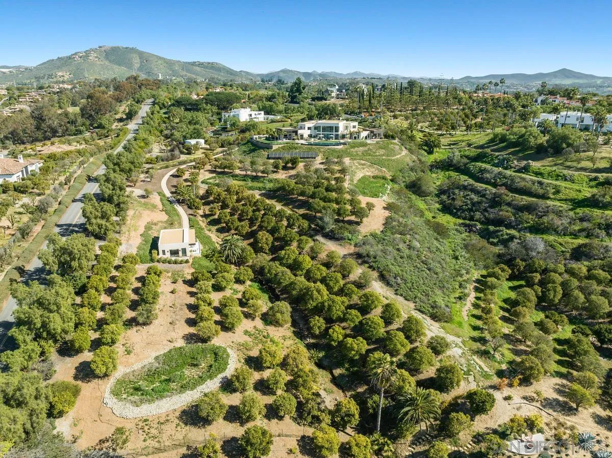 18490 Lago Vista Rancho Santa Fe, CA 92067 - Photo 27 of 28