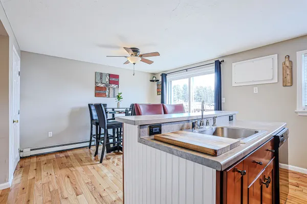 $349,900 | 356 Circle Road, Manchester, NH 03103