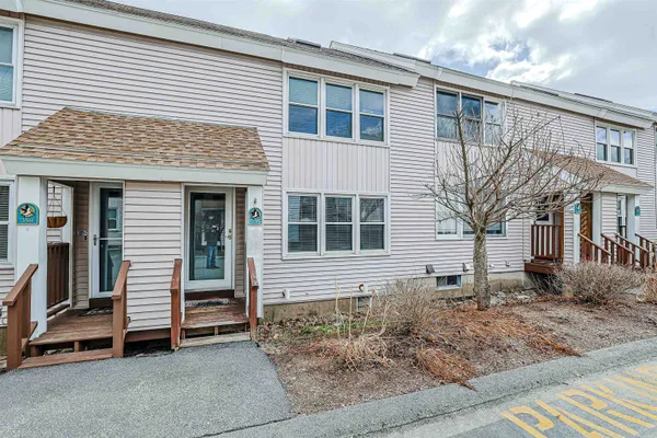 $349,900 | 356 Circle Road, Manchester, NH 03103