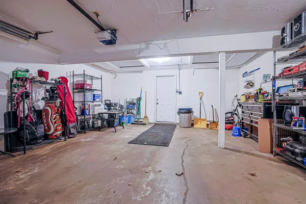 $349,900 | 356 Circle Road, Manchester, NH 03103