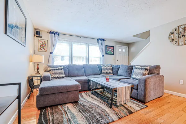 $349,900 | 356 Circle Road, Manchester, NH 03103