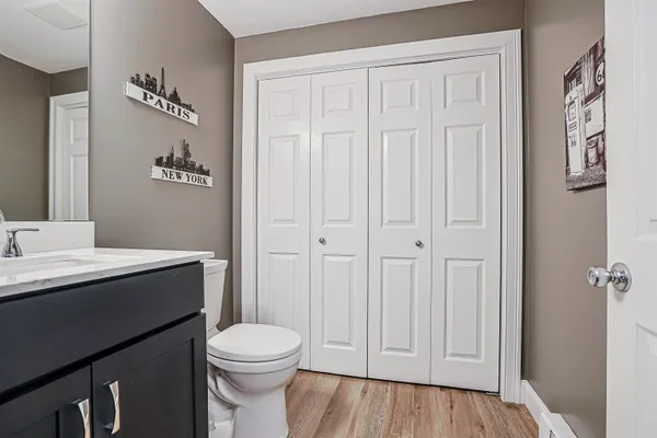 $349,900 | 356 Circle Road, Manchester, NH 03103