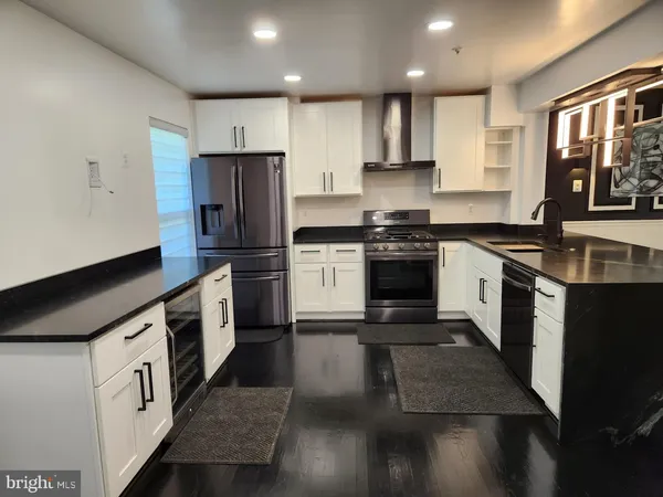 $2,900 | 12825 Town Center Way, Upper Marlboro, MD 20772