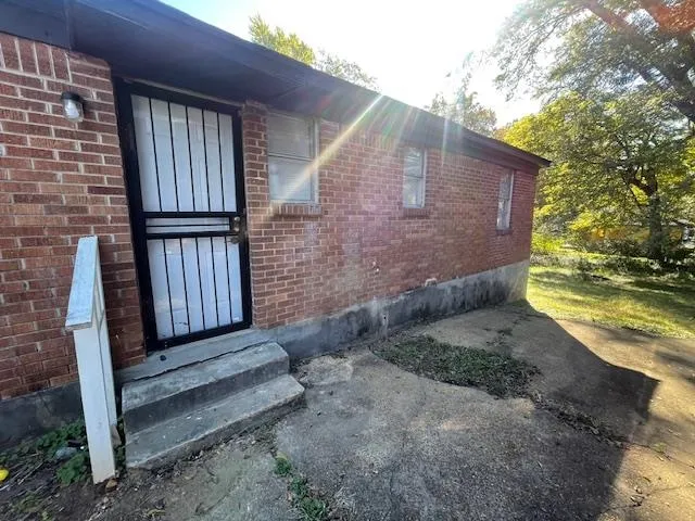 $750 | 2859 Nathan Avenue, Memphis, TN 38112