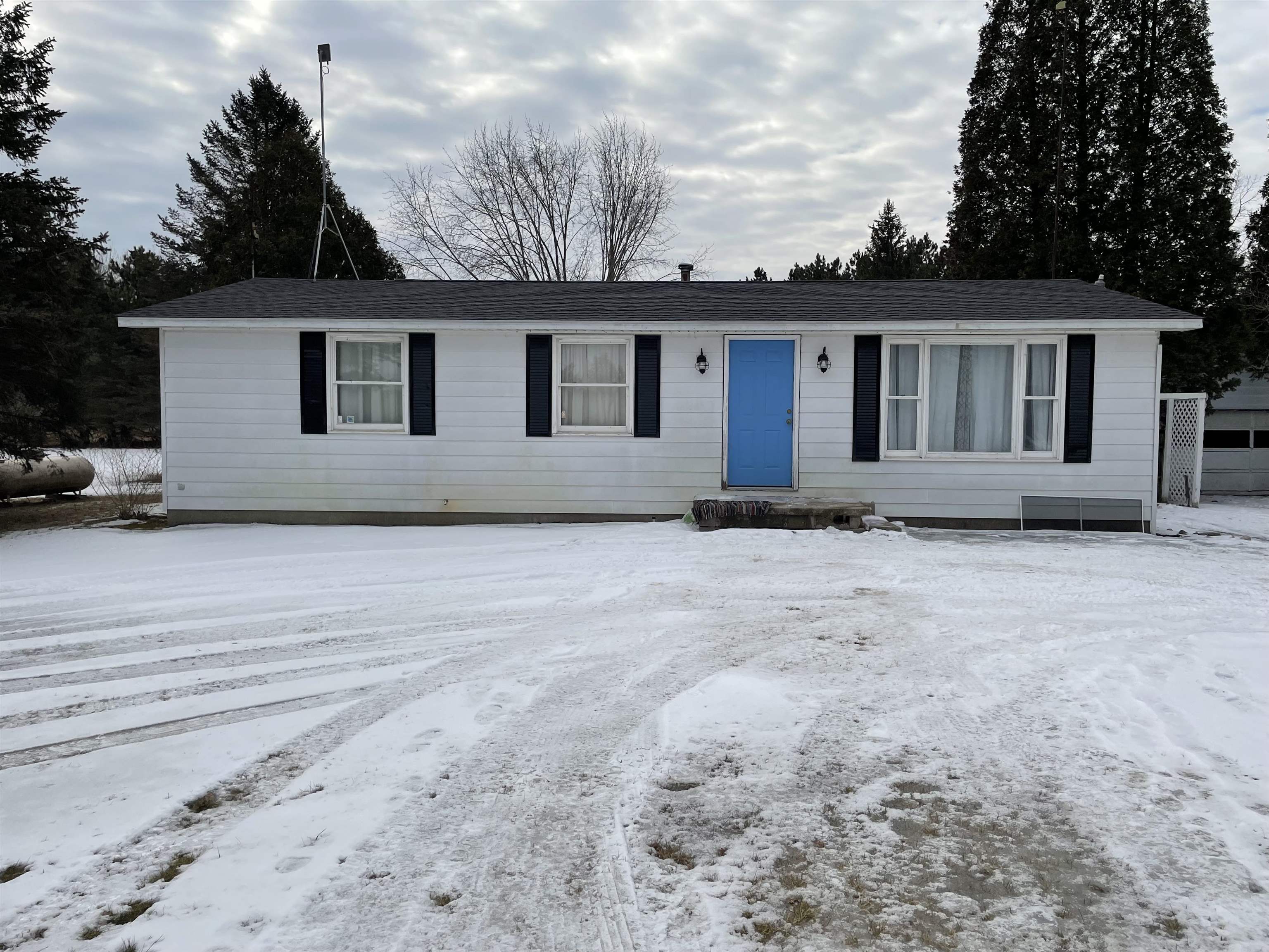 5681 West Baseline Road Weidman, MI 48893 - Photo 1 of 15 1897418.JPG