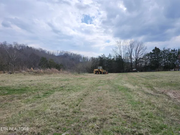 $225,000 | 4299 West Andrew Johnson Highway, Greeneville, TN 37743