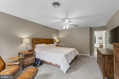 $852,600 | 20646 Hazelnut Court, Germantown, MD 20874