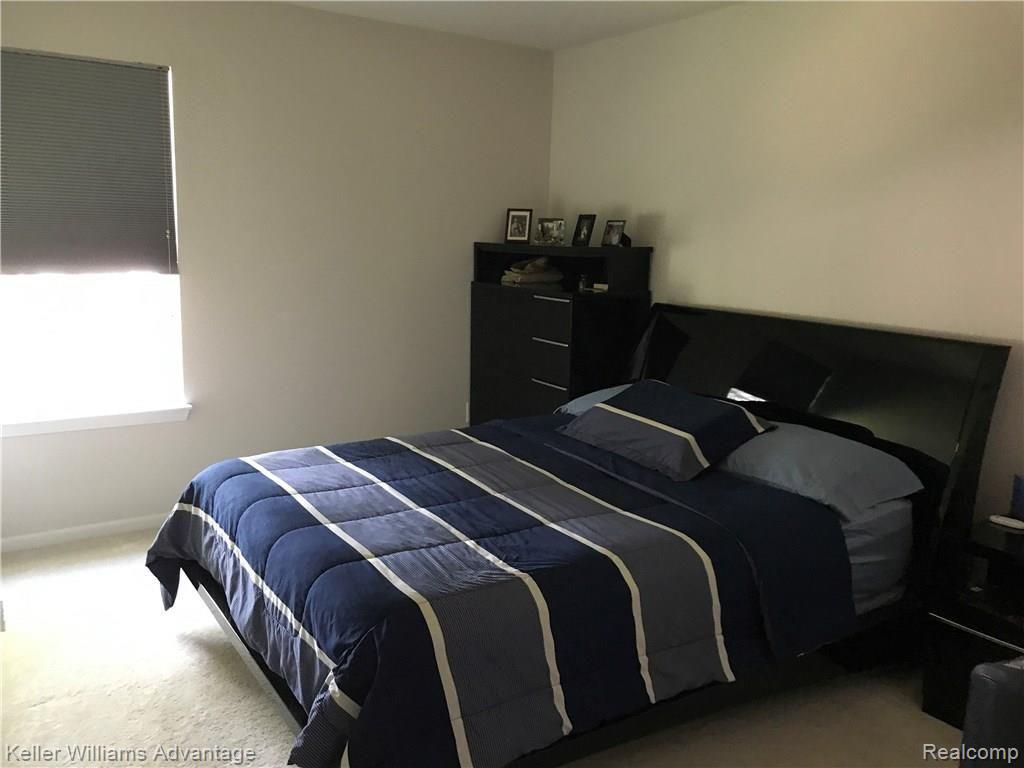 20557 Gill Road Livonia, MI 48152 - Photo 21 of 33 IMG_2281.JPG