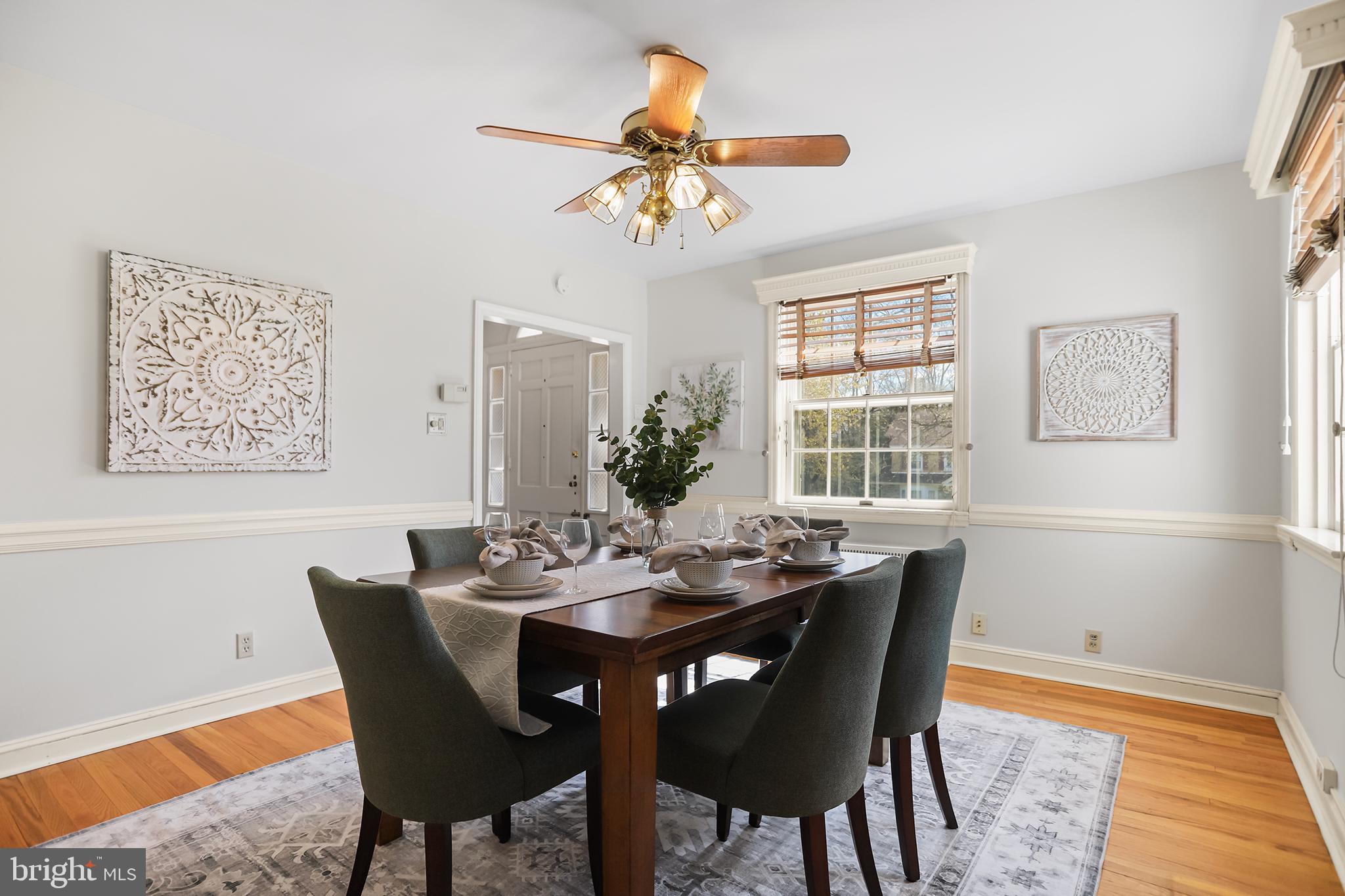 242 North Rolling Road Springfield, PA 19064 - Photo 9 of 37 a dining room with furniture and window