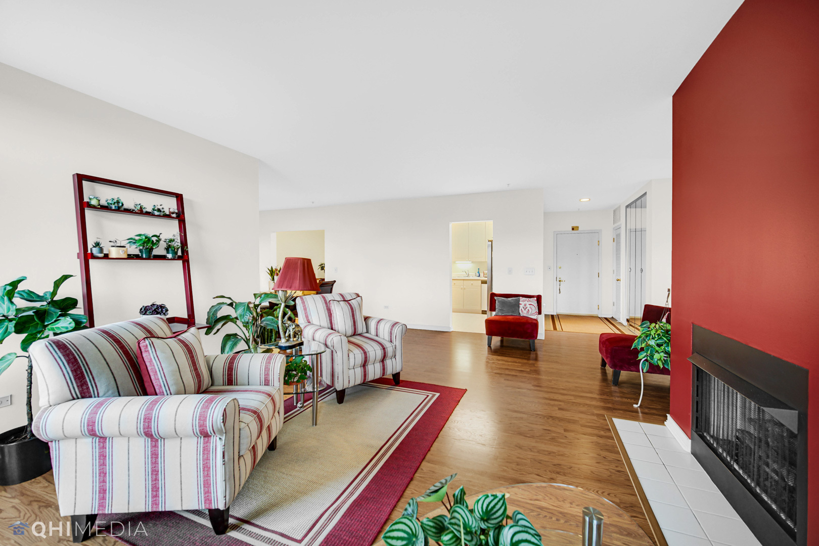 840 Weidner Road, Unit 403 Buffalo Grove, IL 60089 - Photo 4 of 24 Gallery Image 4