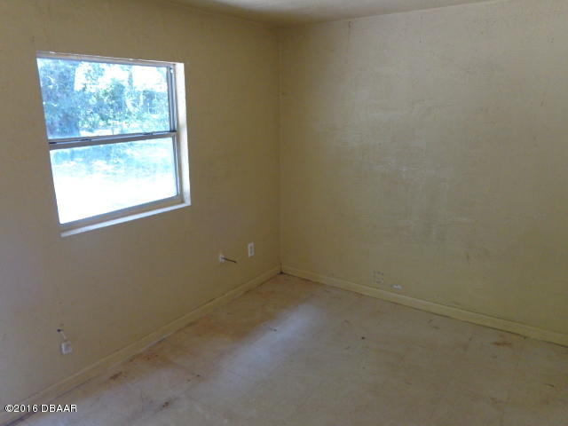 572 Fairmount Road Daytona Beach, FL 32114 - Photo 7 of 15 office (3)