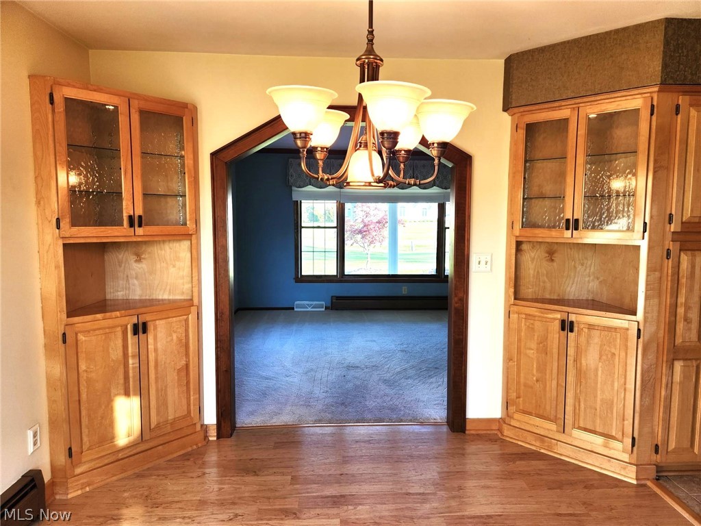 47568 Middle Ridge Road Amherst, OH 44001 - Photo 8 of 25