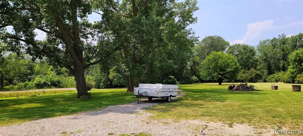 3004 Vreeland Road Trenton, MI 48183 - Photo 39 of 41