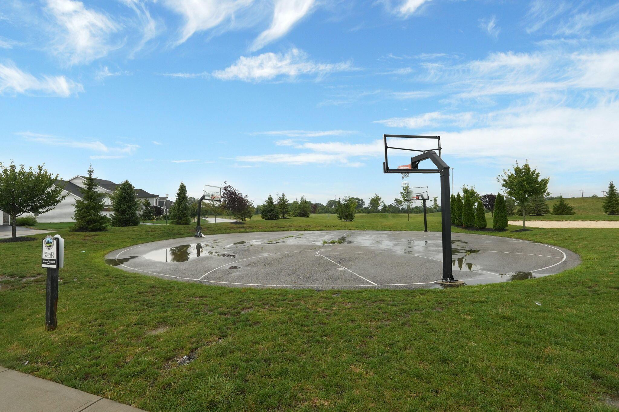 56 Solstice Road Delaware, OH 43015 - Photo 46 of 49 Community Basketball