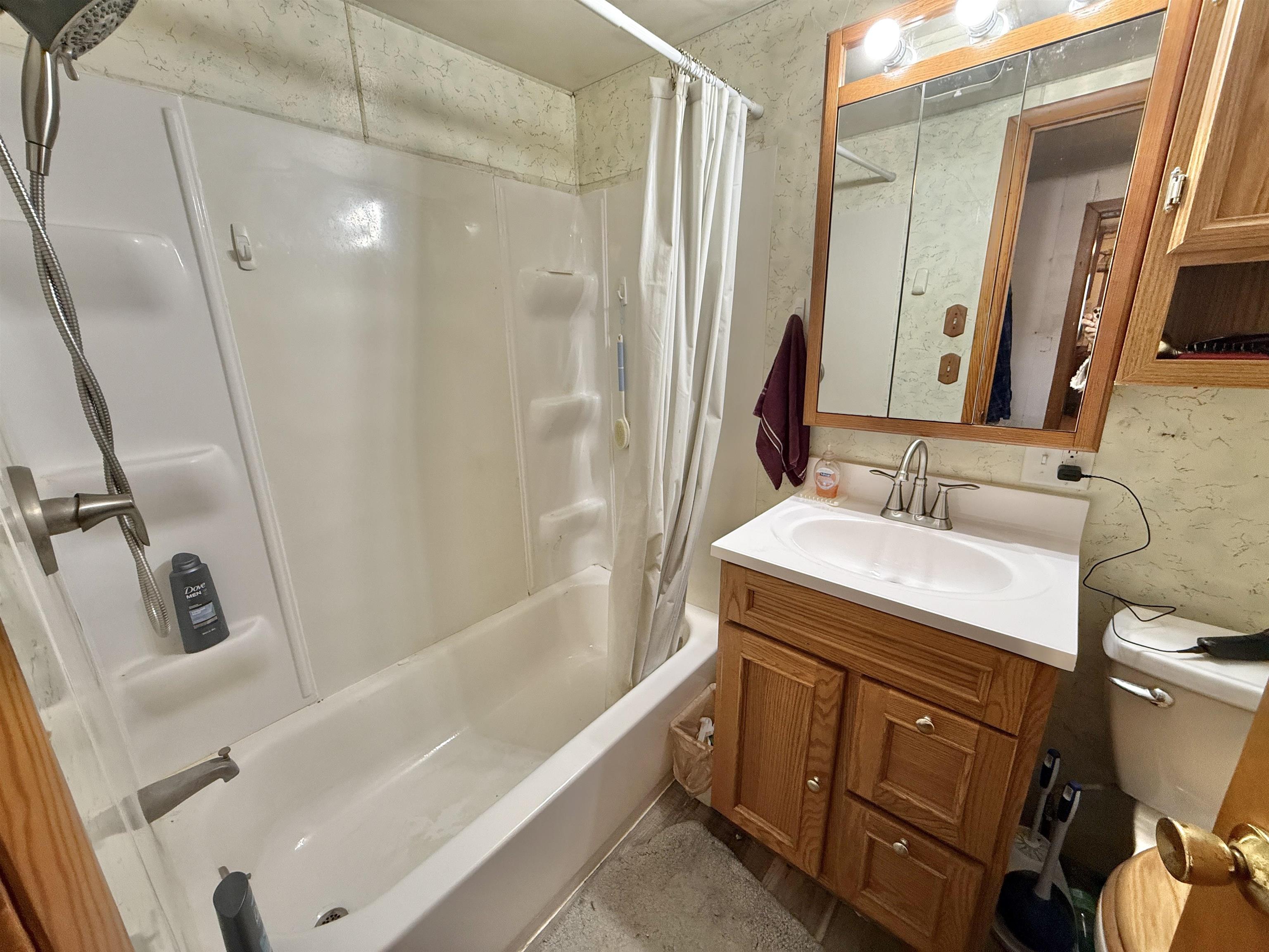 681 South Huron Road Linwood, MI 48634 - Photo 9 of 16 Gallery Image 9