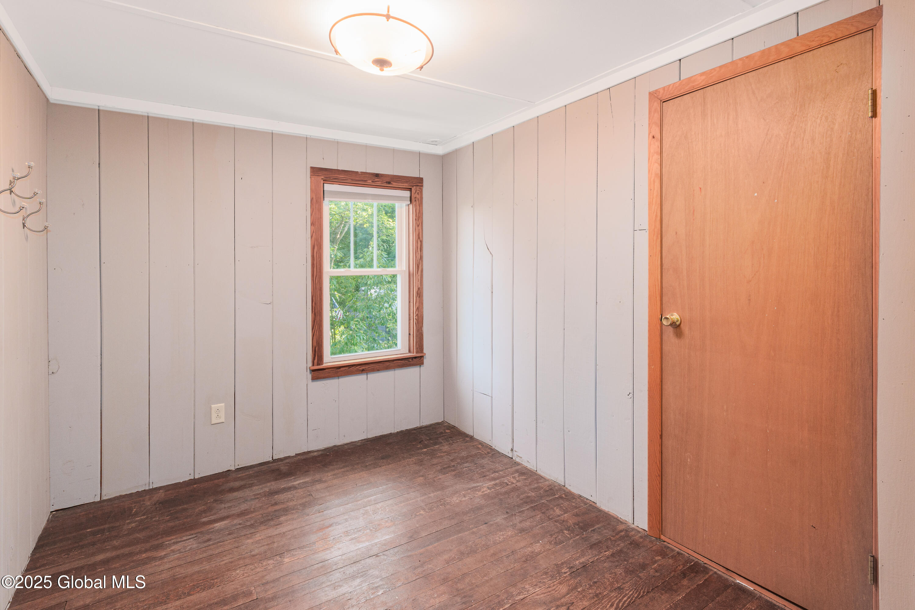 352 East Lake Road Cossayuna, NY 12823 - Photo 39 of 76 .