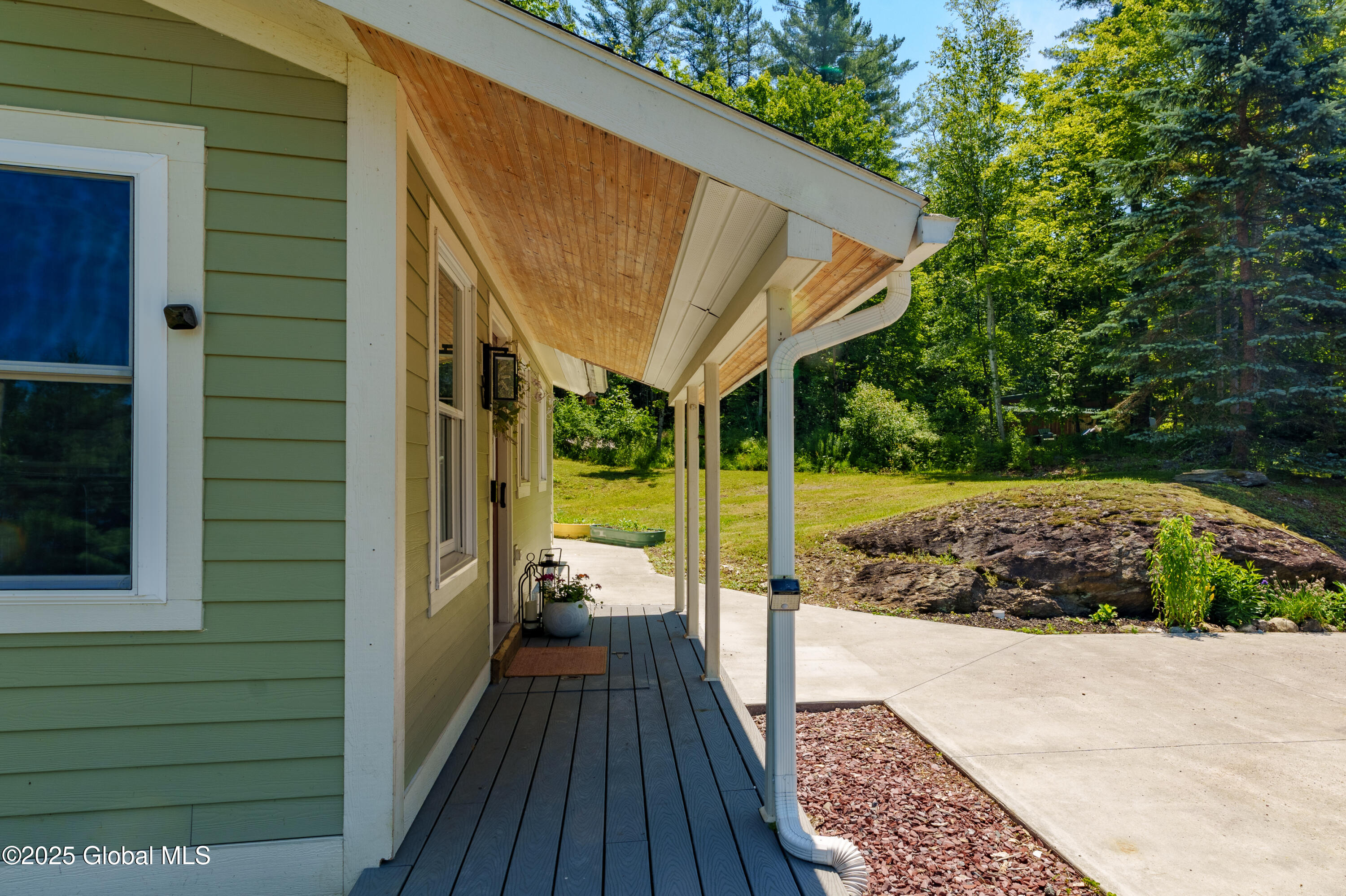 352 East Lake Road Cossayuna, NY 12823 - Photo 40 of 76 .