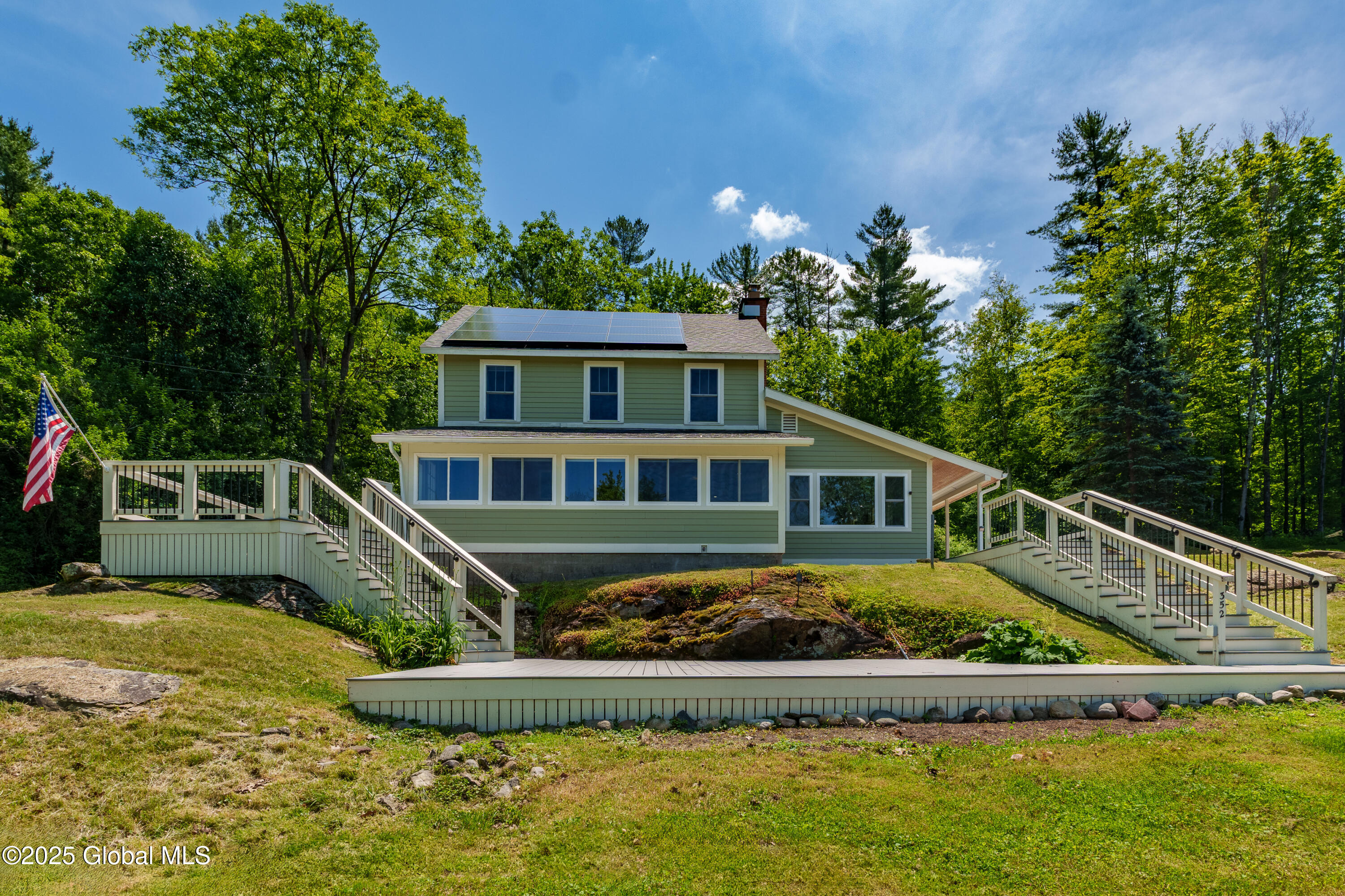 352 East Lake Road Cossayuna, NY 12823 - Photo 4 of 76 .