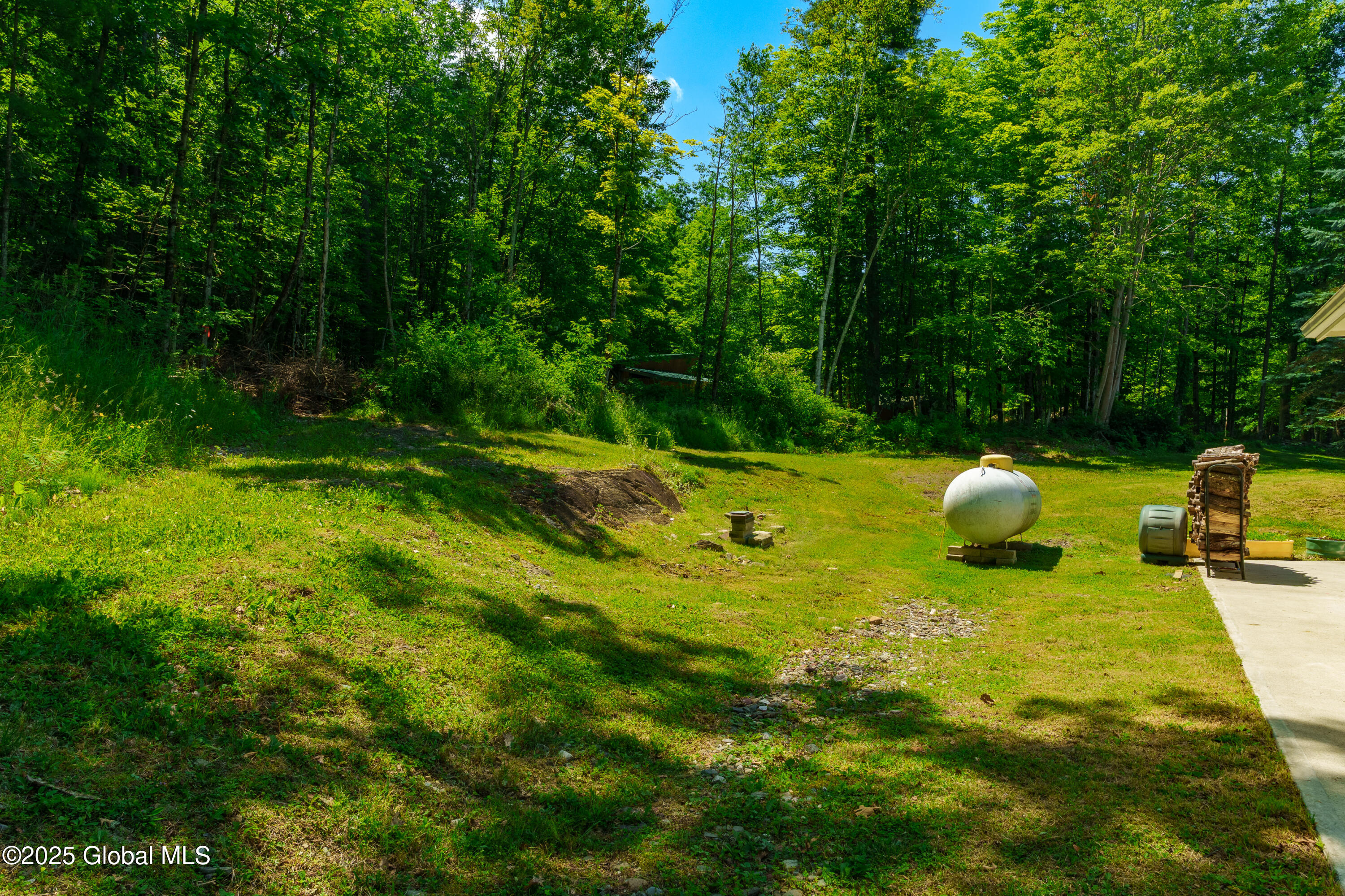 352 East Lake Road Cossayuna, NY 12823 - Photo 43 of 76 .