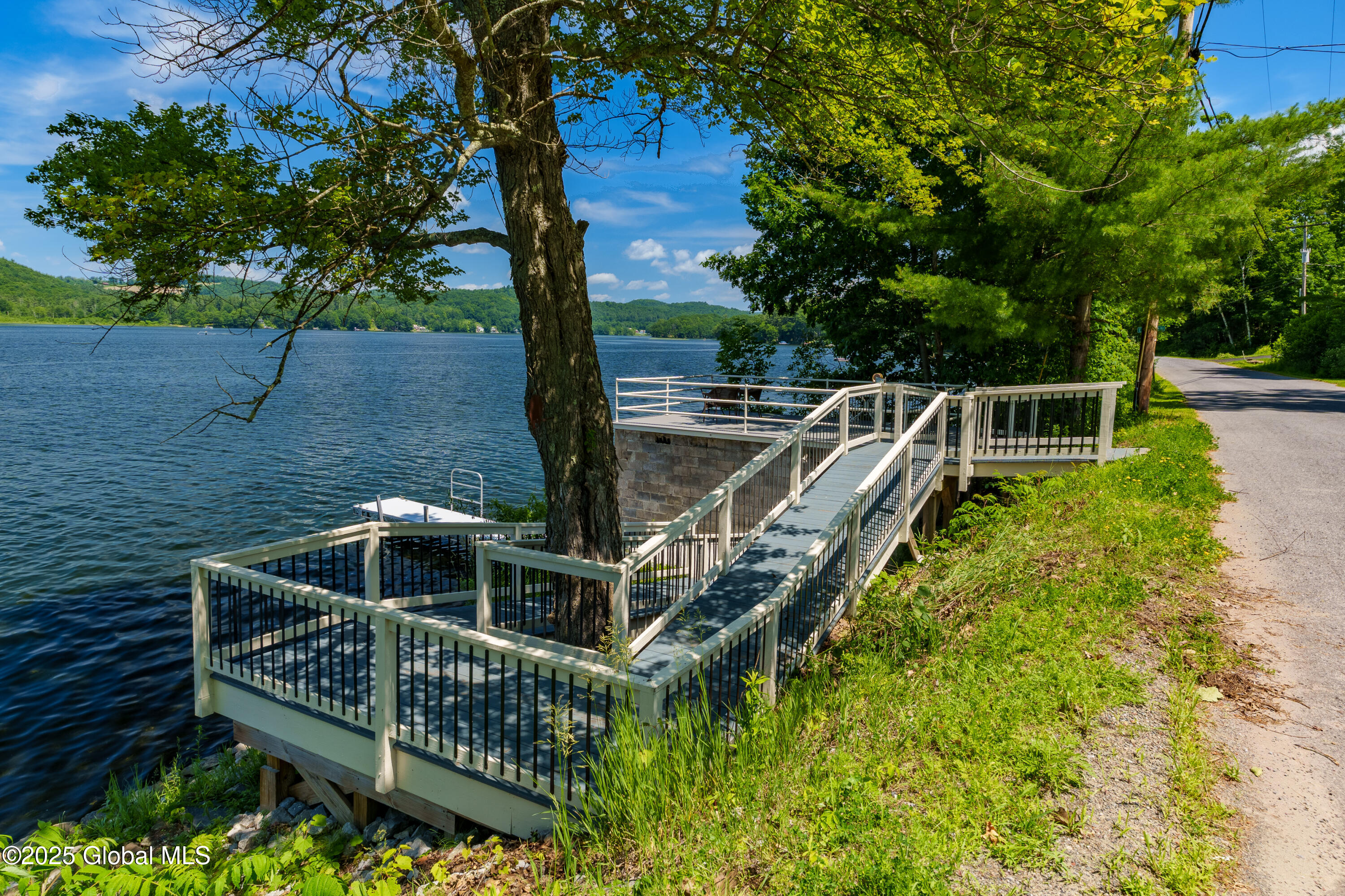 352 East Lake Road Cossayuna, NY 12823 - Photo 68 of 76 .