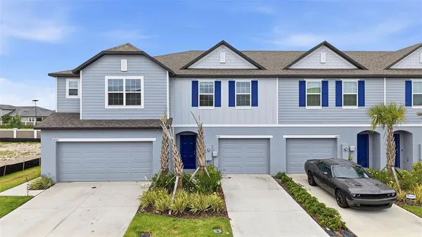 $2,200 | 10715 Ironwood Tree Way, San Antonio, FL 33576