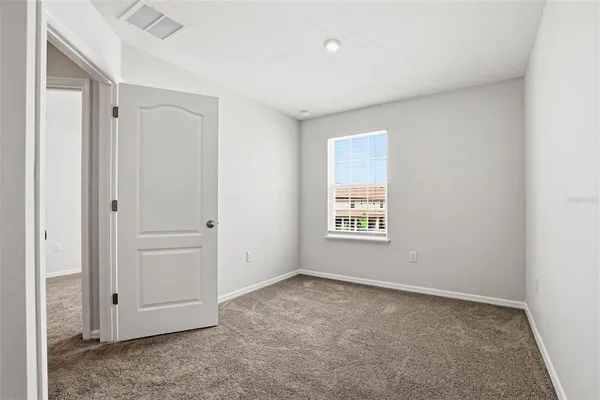 $2,200 | 10715 Ironwood Tree Way, San Antonio, FL 33576