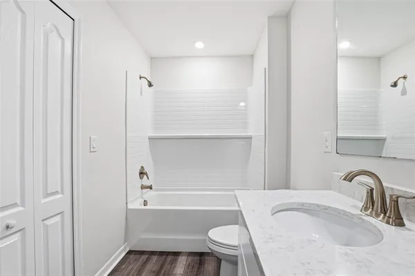 $2,200 | 10715 Ironwood Tree Way, San Antonio, FL 33576