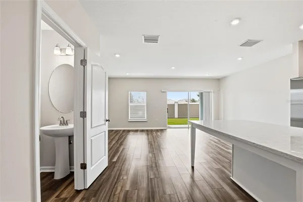 $2,200 | 10715 Ironwood Tree Way, San Antonio, FL 33576