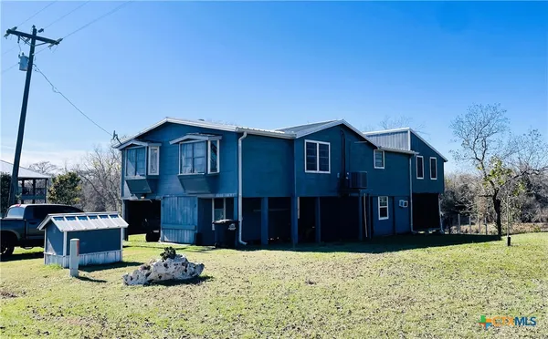 $291,900 | 40 Cypress Valley Road, Cuero, TX 77954