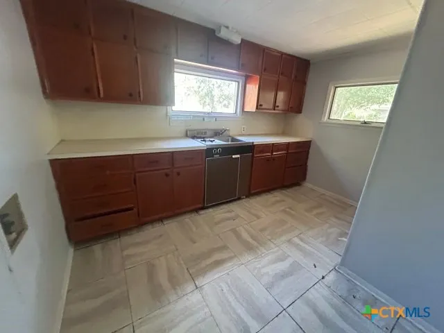 $124,900 | 2014 East Mimosa Avenue, Victoria, TX 77901