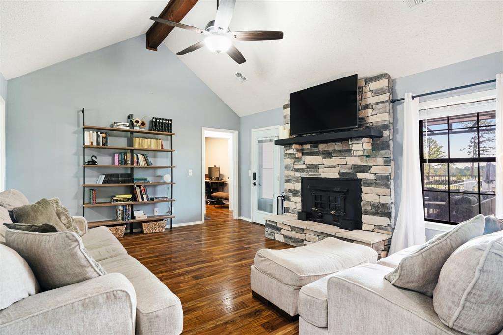 32 County Road Powderly, TX 75473 - Photo 4 of 25