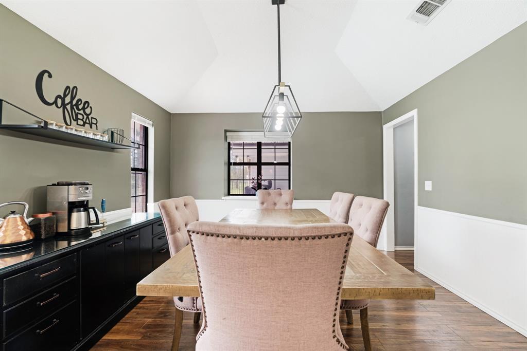 32 County Road Powderly, TX 75473 - Photo 7 of 25