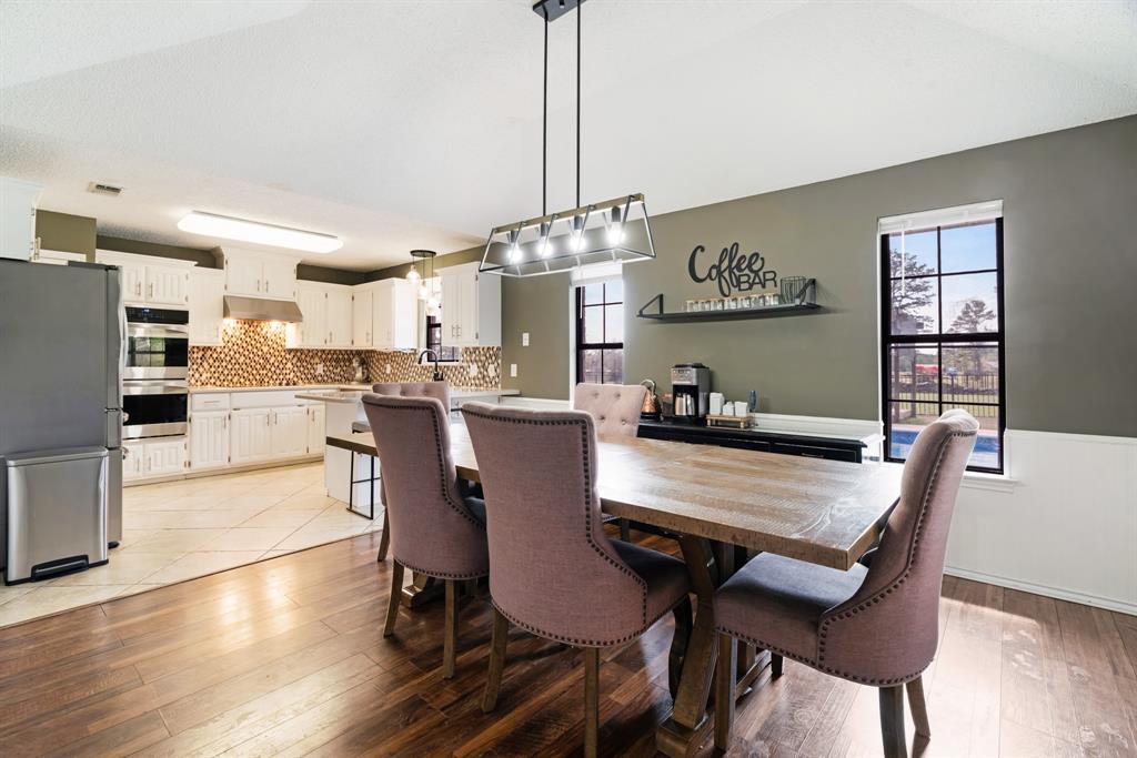 32 County Road Powderly, TX 75473 - Photo 8 of 25