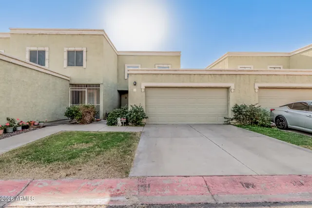 $339,000 | 815 East Grovers Avenue, Unit 25, Phoenix, AZ 85022