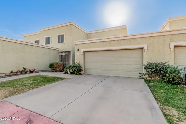 $339,000 | 815 East Grovers Avenue, Unit 25, Phoenix, AZ 85022