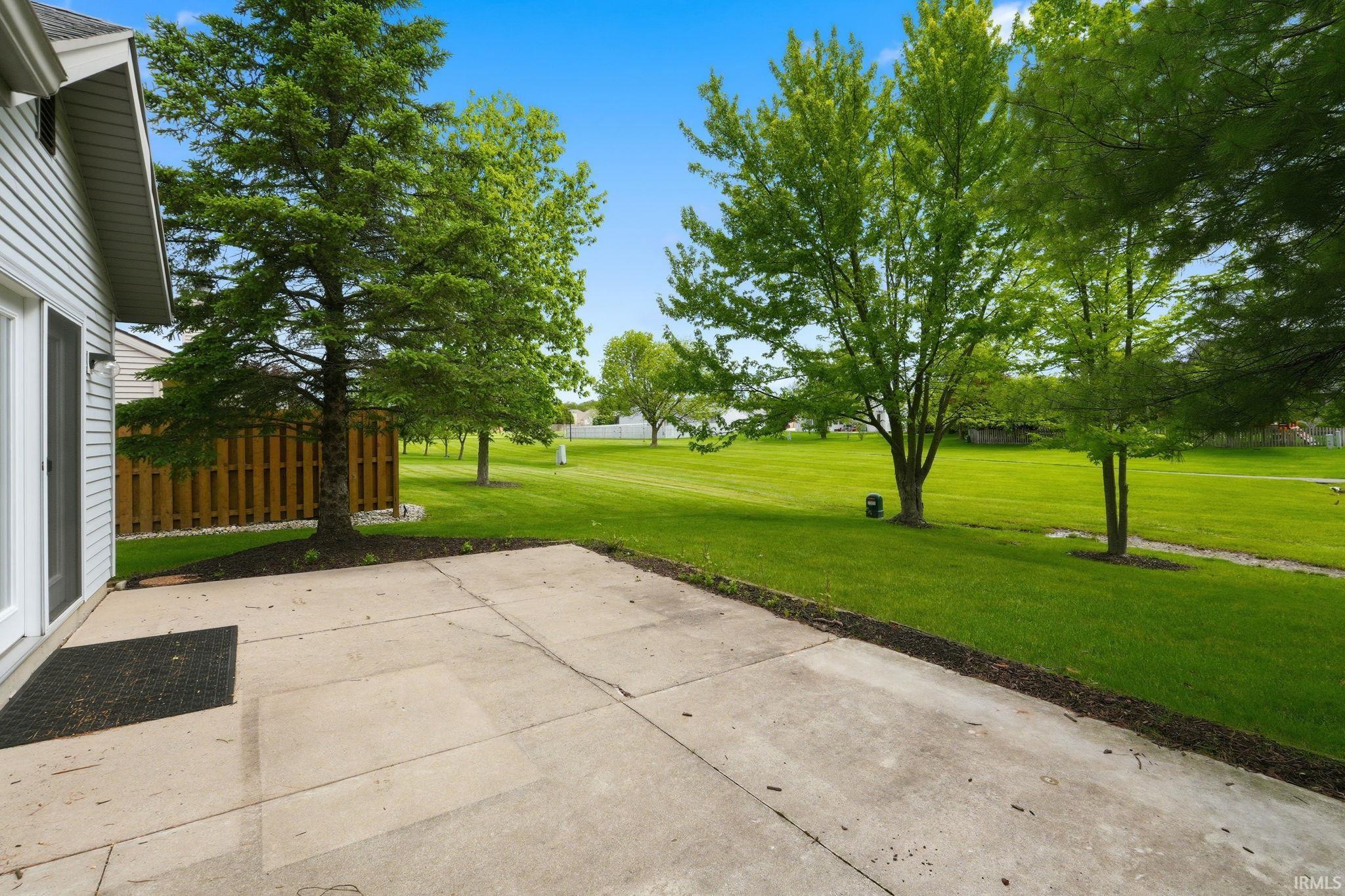 631 Autumn Ridge Lane Fort Wayne, IN 46804 - Photo 29 of 33