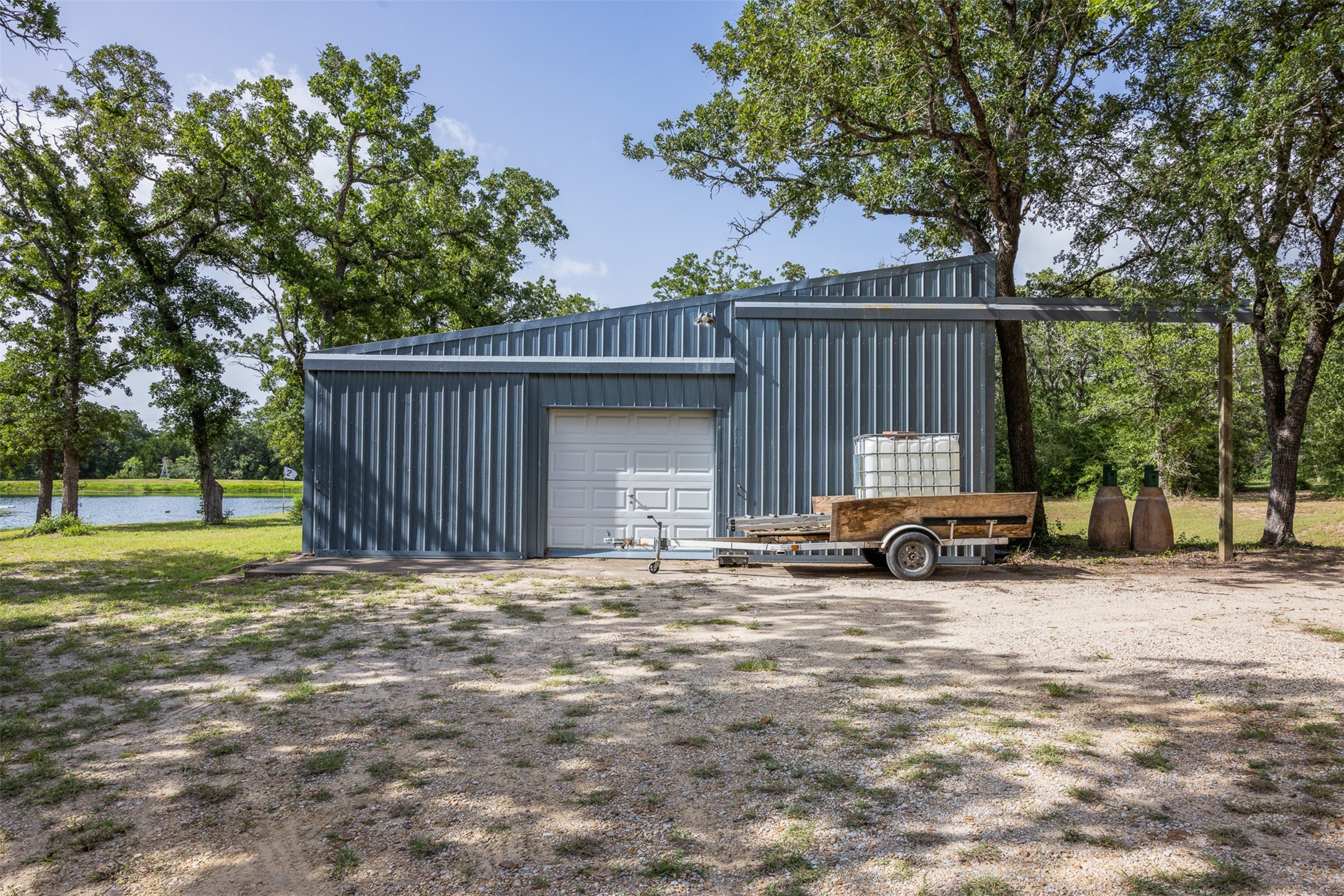 6811 Mockingbird Road Flatonia, TX 78941 - Photo 27 of 44 Barn. One bay will be available to renter