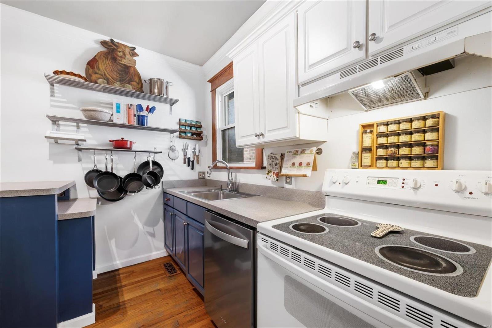 1908 Mitchell Place St. Louis, MO 63139 - Photo 23 of 58