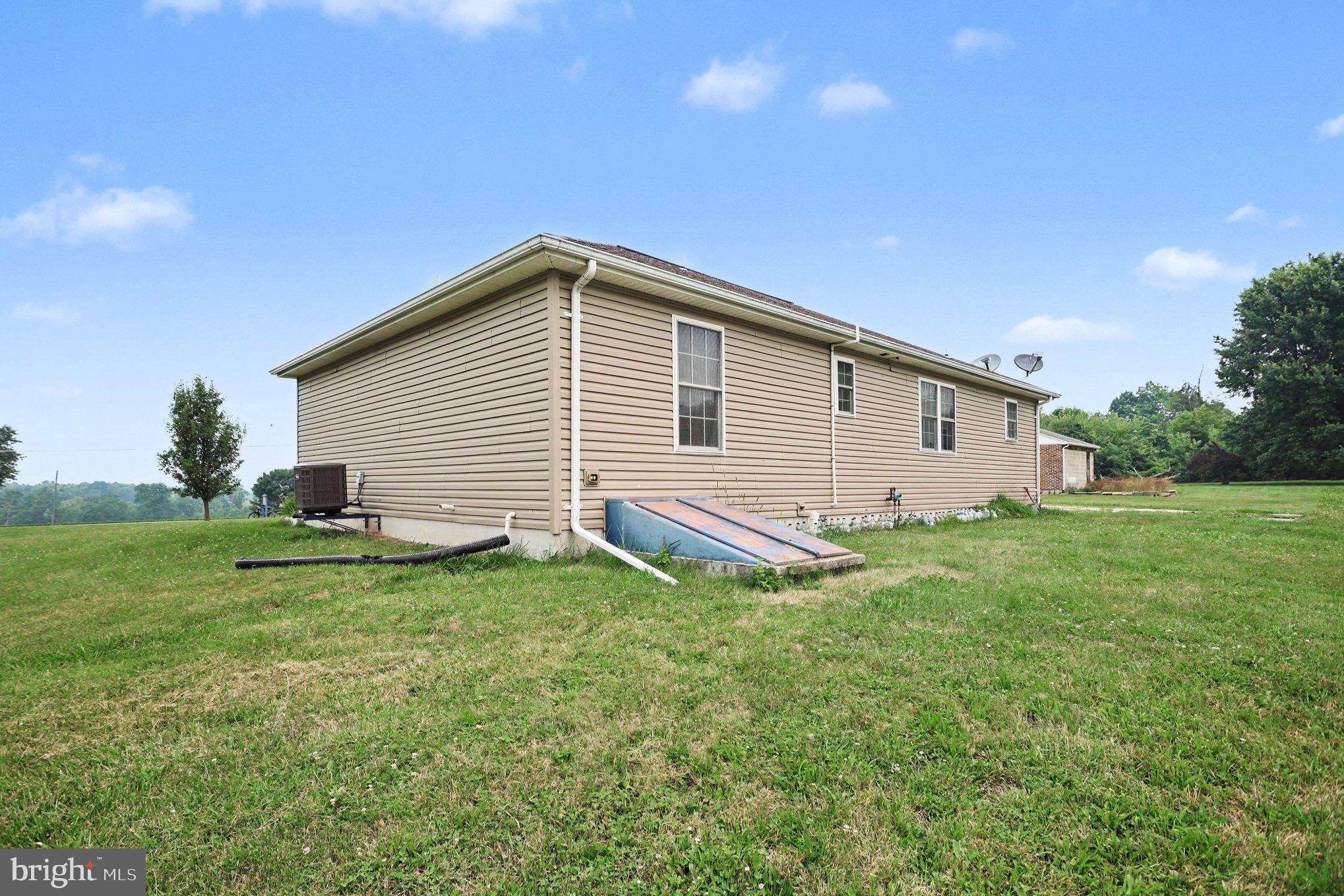 1623 Old Carlisle Road Aspers, PA 17304 - Photo 42 of 49 Gallery Image 42