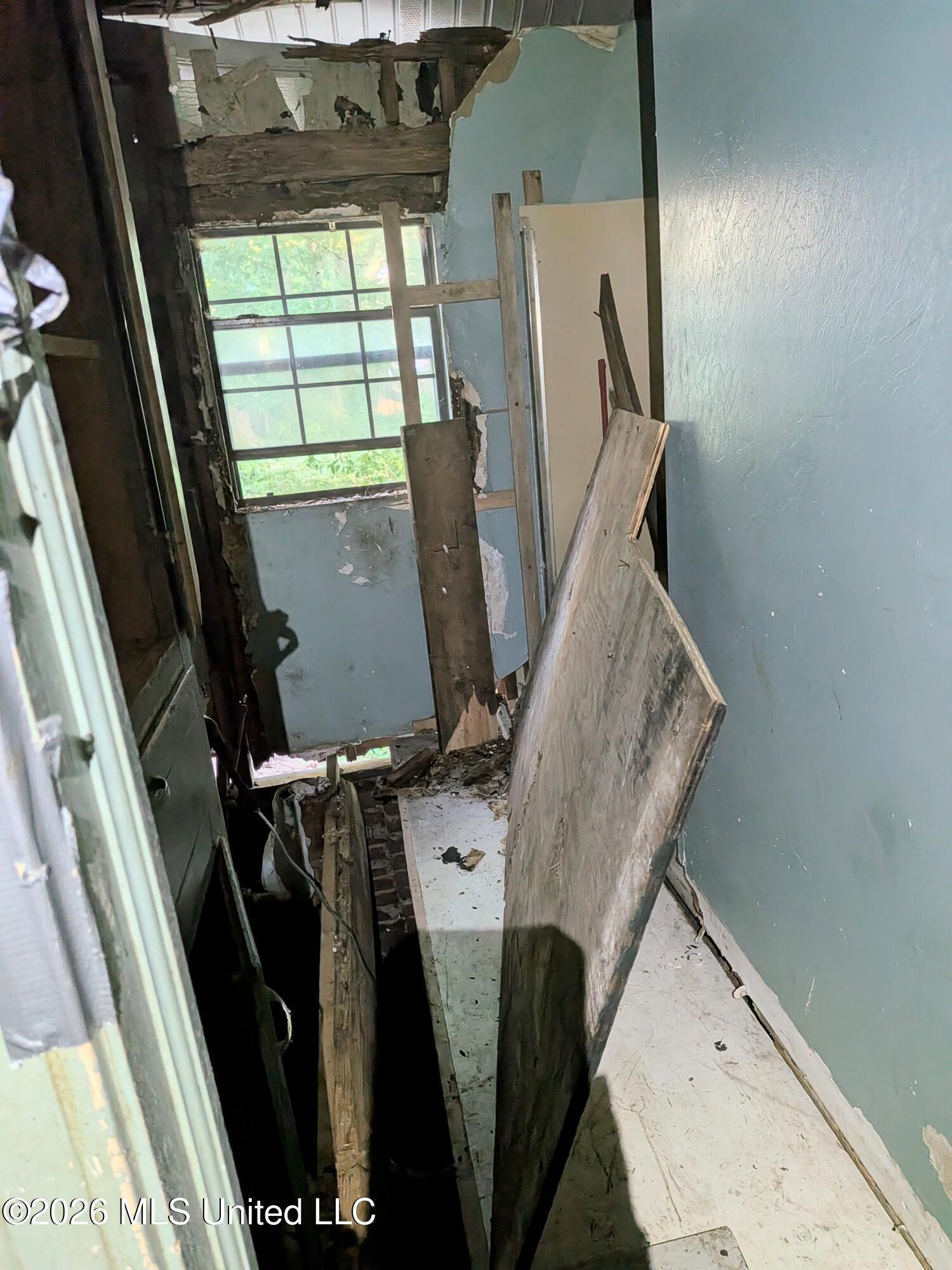 399 Cooper Road Jackson, MS 39212 - Photo 10 of 20 BATHROOM 1