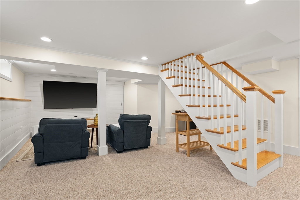 31 Whittier Road Medford, MA 02155 - Photo 34 of 41 Gallery Image 34