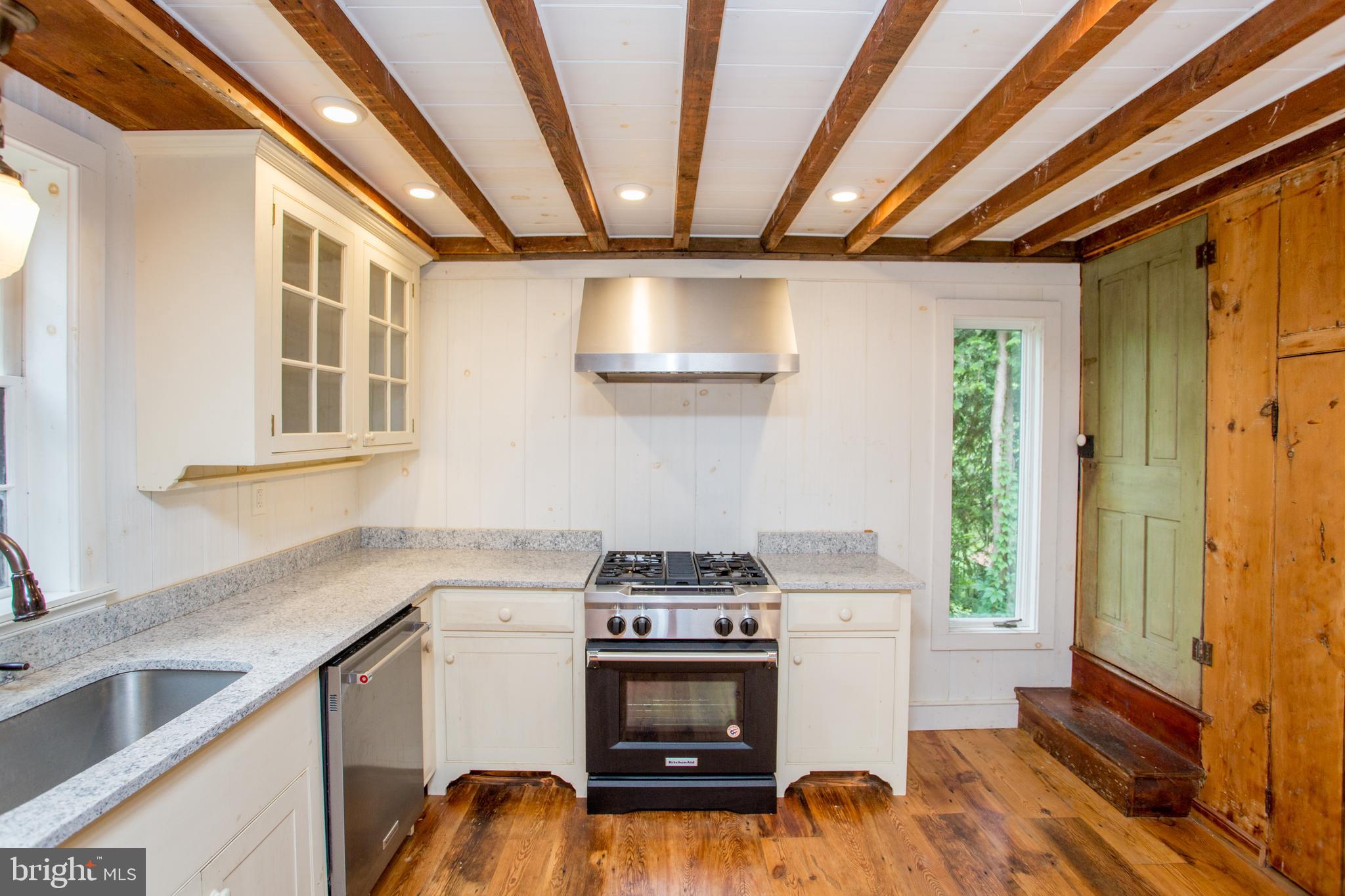 3115 Gallows Hill Road Riegelsville, PA 18077 - Photo 7 of 75 Kitchen