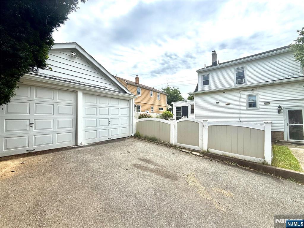 10-01 Berdan Avenue Fair Lawn, NJ 07410 - Photo 1 of 31